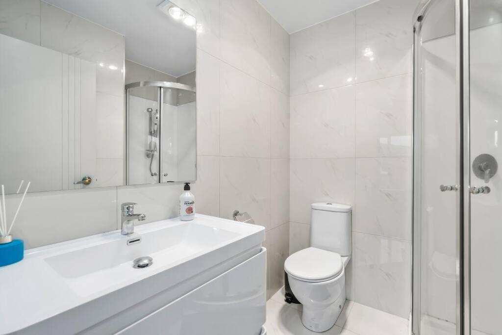 Airport & City At Your Doorstep! The Central Charm Auckland Exterior photo